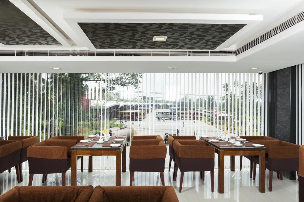 อาบาม โฮเต็ล Hotel Kochi ภายนอก รูปภาพ