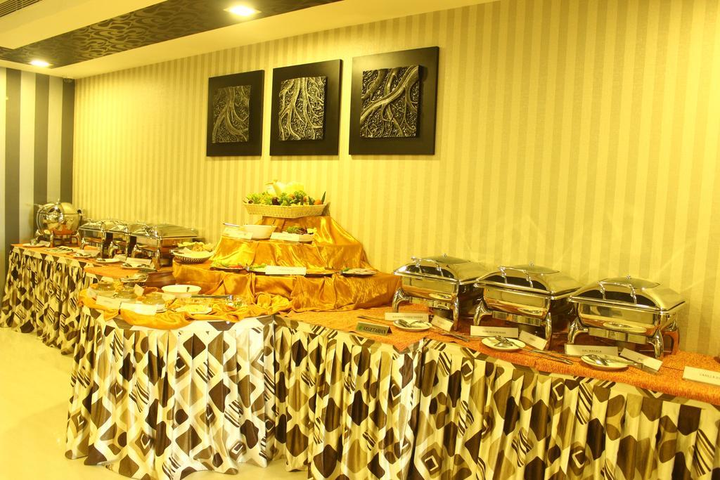 อาบาม โฮเต็ล Hotel Kochi ภายนอก รูปภาพ