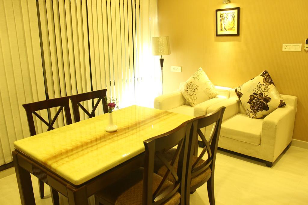 อาบาม โฮเต็ล Hotel Kochi ภายนอก รูปภาพ